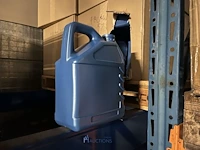 Partij lege pvc jerrycans - afbeelding 3 van  6