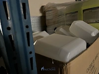 Partij lege pvc jerrycans - afbeelding 6 van  6