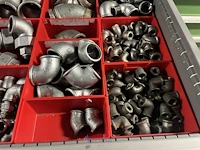 Partij leidingkoppelingen en fittingen - afbeelding 20 van  92