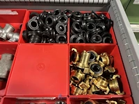 Partij leidingkoppelingen en fittingen - afbeelding 52 van  92