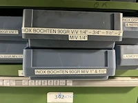 Partij leidingkoppelingen en fittingen - afbeelding 82 van  92