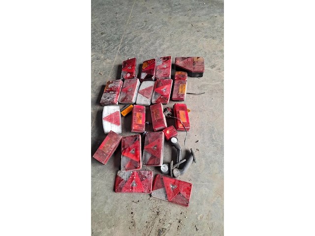 Partij lichten - afbeelding 1 van  1