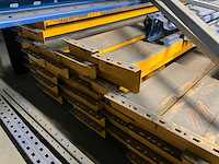 Partij liggers voor palletstelling (60x) - afbeelding 2 van  2