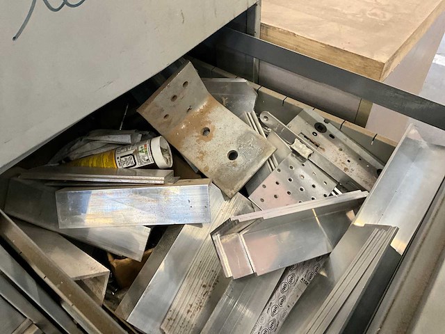 Partij lijmklemmen en diversen - afbeelding 3 van  9