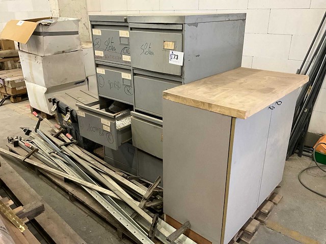 Partij lijmklemmen en diversen - afbeelding 1 van  9