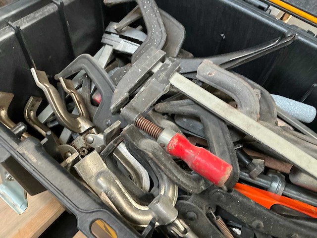 Partij lijmklemmen en griptangen - afbeelding 2 van  6