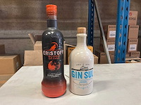 Partij likeur, gin en vodka - afbeelding 1 van  2
