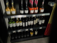 Partij likeuren, sterke dranken en wijnen, ca 120 flessen - afbeelding 3 van  3