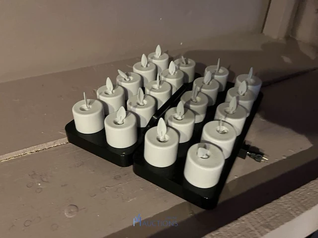 Partij linnengoed en textiel - afbeelding 2 van  12