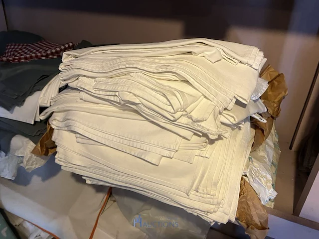 Partij linnengoed en textiel - afbeelding 9 van  12