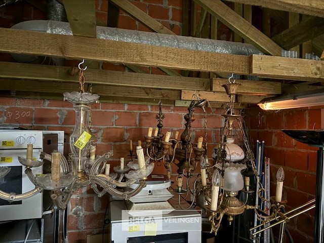 Partij luchters - afbeelding 1 van  8