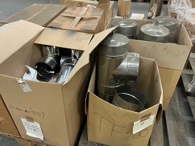 Partij luchtkanalen en toebehoren - afbeelding 19 van  24