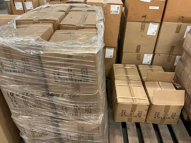 Partij luchtkanalen en toebehoren - afbeelding 9 van  22