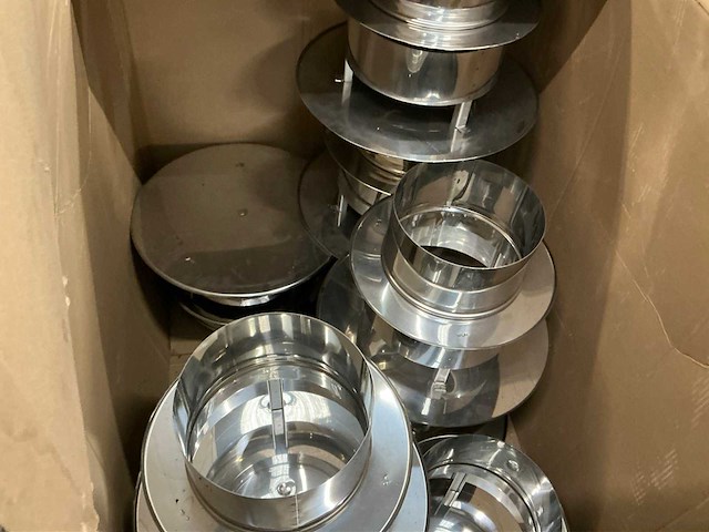 Partij luchtkanalen en toebehoren - afbeelding 22 van  22