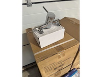 Partij luxe badkranen & douchekranen 421 stuks ter waarde van €75.000 - afbeelding 25 van  27