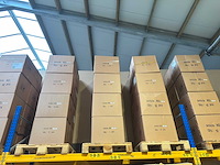 Partij luxe toilet accessoires 7130 stuks ter waarde van €166.000 - afbeelding 2 van  22