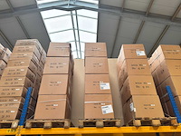 Partij luxe toilet accessoires 7130 stuks ter waarde van €166.000 - afbeelding 3 van  22