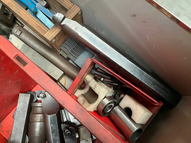 Partij machine gereedschappen en toebehoren - afbeelding 7 van  10