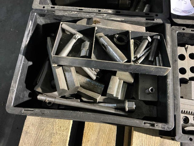 Partij machine gereedschappen - afbeelding 4 van  6