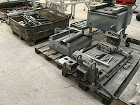 Partij machine onderdelen - afbeelding 1 van  10