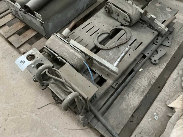 Partij machine onderdelen - afbeelding 5 van  10