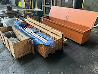 Partij machine onderdelen - afbeelding 1 van  2