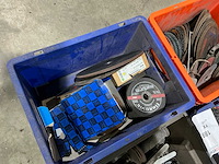 Partij machine toebehoren en gereedschappen - afbeelding 2 van  3