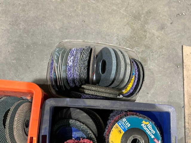 Partij machine toebehoren en gereedschappen - afbeelding 3 van  3