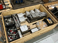 Partij machine toebehoren - afbeelding 1 van  5