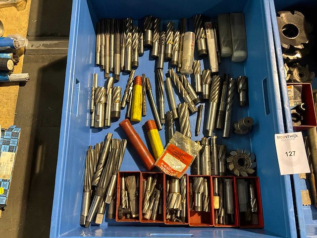 Partij machinegereedschappen - afbeelding 2 van  3