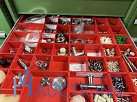 Partij machineonderdelen en veiligheidssignalisatie - afbeelding 3 van  74