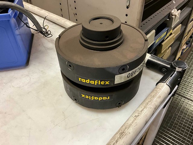 Partij machineonderdelen - afbeelding 6 van  8