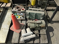 Partij machineonderdelen - afbeelding 1 van  5