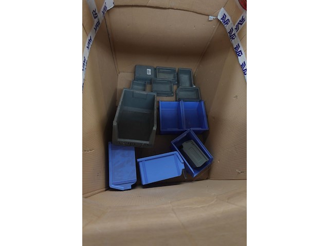 Partij magazijnbakjes - afbeelding 2 van  3