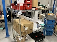 Partij magazijngoederen