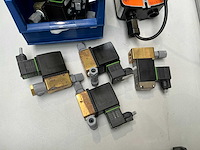 Partij magneetventielen - afbeelding 2 van  4