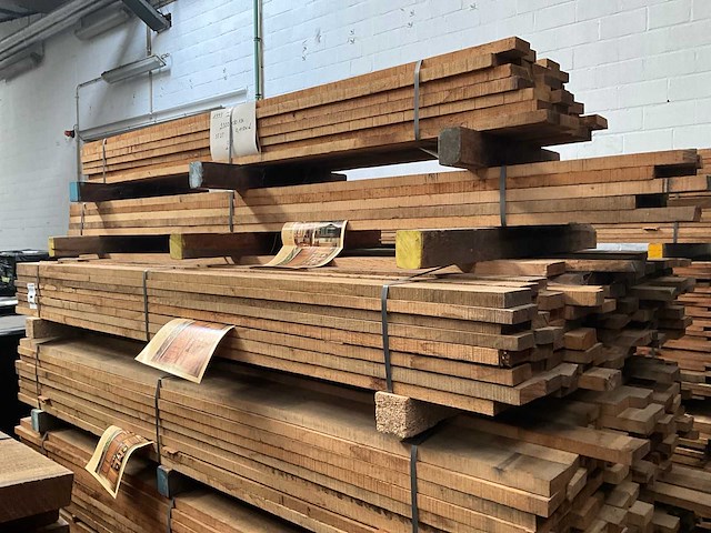 Partij massief franse eik - afbeelding 1 van  12