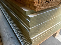 Partij mdf hdf decoratie spaanplaten 23m³ - afbeelding 1 van  1