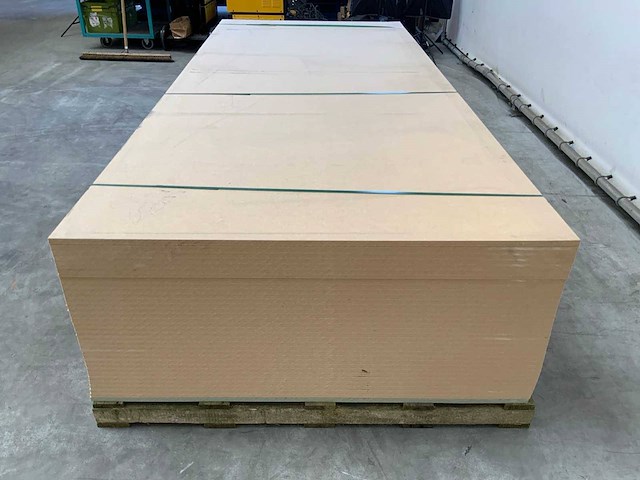 Partij mdf-platen 3050x1300x16mm 34 stuks nieuw - afbeelding 1 van  1