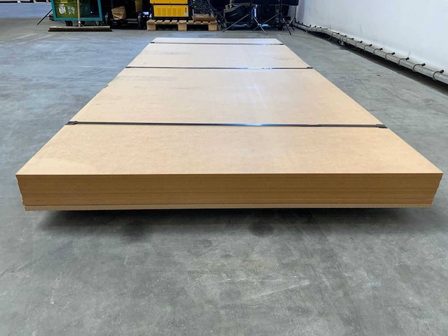 Partij mdf-platen 3055x1225x8mm 9 stuks nieuw - afbeelding 1 van  1