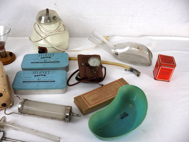 Partij medisch materiaal - afbeelding 4 van  10