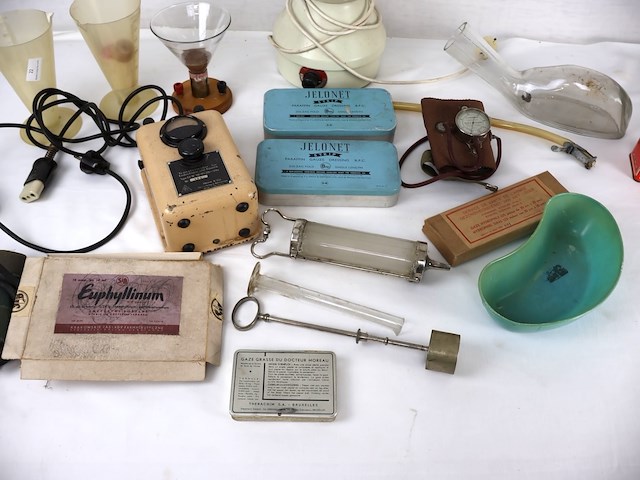 Partij medisch materiaal - afbeelding 5 van  10