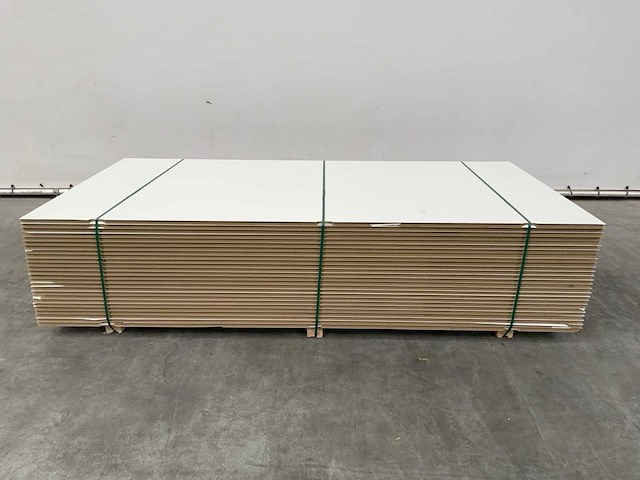 Partij medite mdf-platen 2450x1230x20mm 26 stuks nieuw - afbeelding 1 van  1