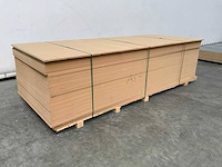 Partij medite mdf-platen 3055x1220x22mm 34 stuks nieuw - afbeelding 1 van  1