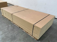 Partij medite mdf-platen 3060x1220x18mm 26 stuks nieuw - afbeelding 1 van  1
