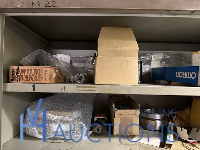 Partij meetgereedschap en metaalbewerkingsmateriaal facom - afbeelding 7 van  35