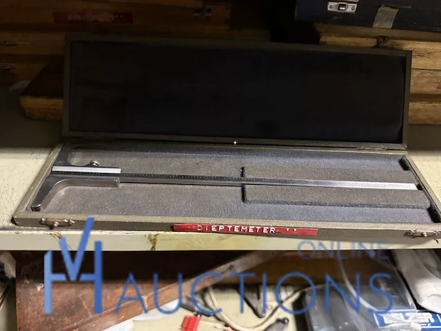 Partij meetgereedschap en metaalbewerkingsmateriaal facom - afbeelding 16 van  35