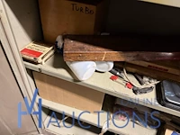 Partij meetgereedschap en metaalbewerkingsmateriaal facom - afbeelding 17 van  35