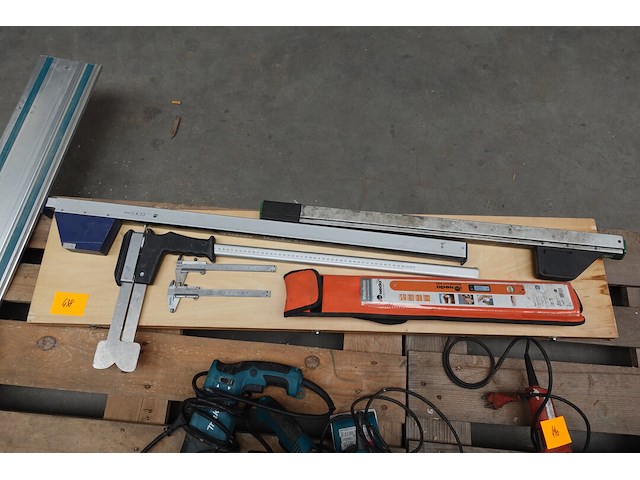 Partij meetgereedschap - afbeelding 1 van  4