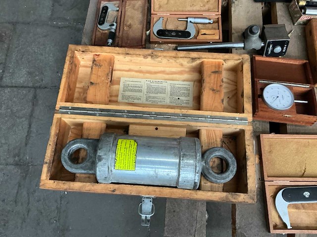 Partij meetgereedschappen - afbeelding 8 van  13